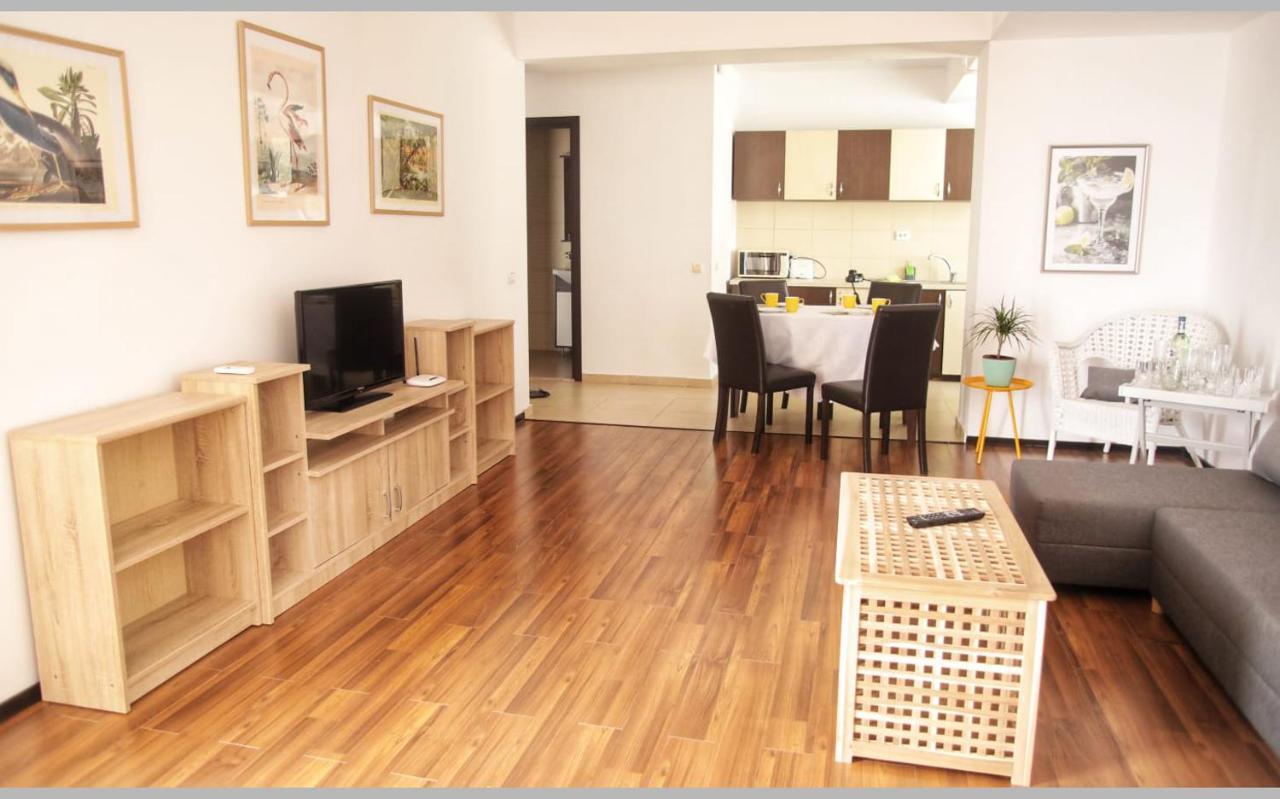 Nor Apartments Summerland Мамая Екстер'єр фото