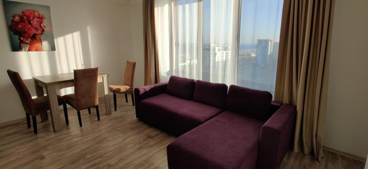 Nor Apartments Summerland Мамая Екстер'єр фото