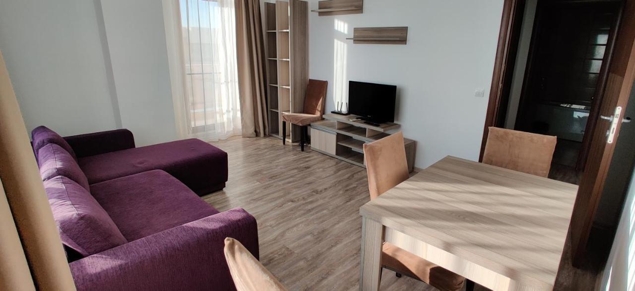 Nor Apartments Summerland Мамая Екстер'єр фото