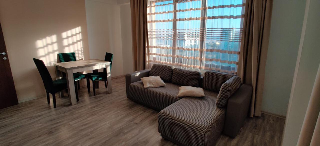 Nor Apartments Summerland Мамая Екстер'єр фото