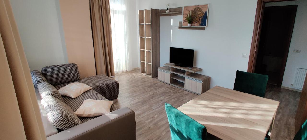 Nor Apartments Summerland Мамая Екстер'єр фото