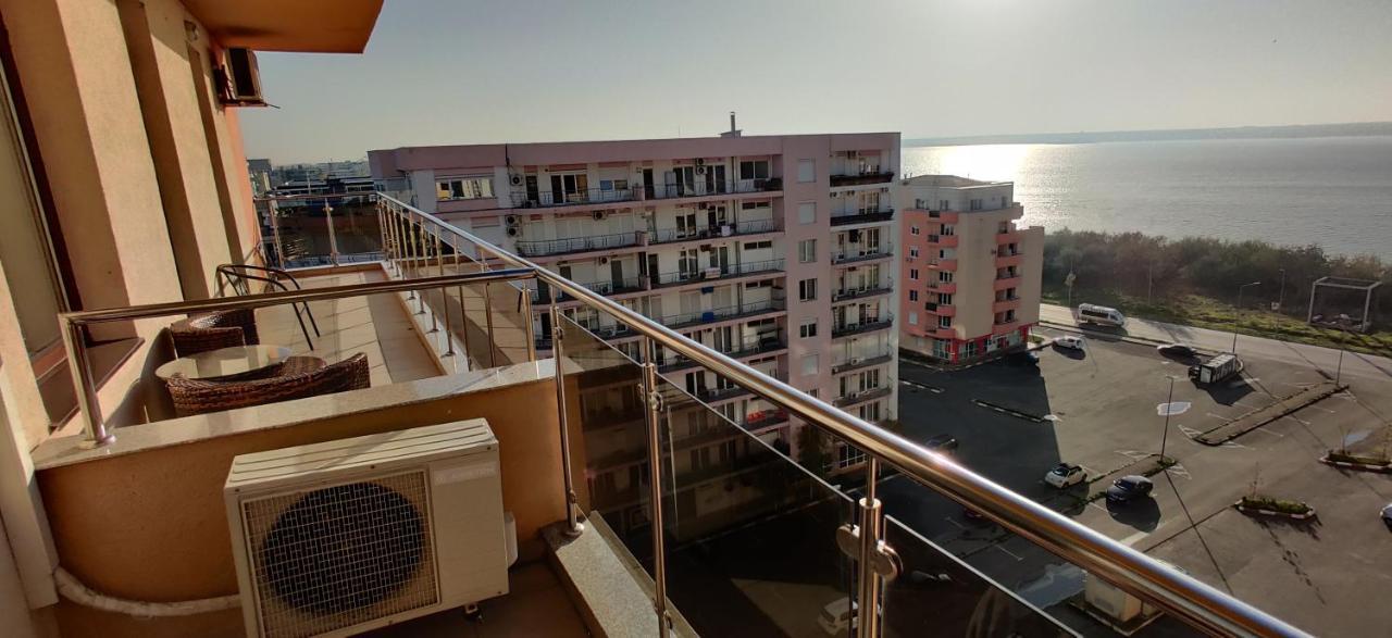 Nor Apartments Summerland Мамая Екстер'єр фото